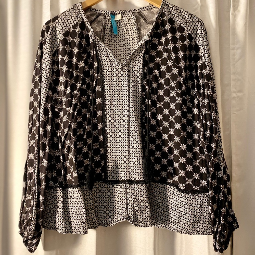 Long sleeve blouse